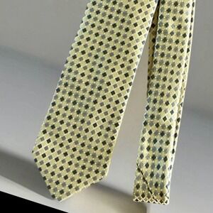 Donald J Trump Tie Gold Bar 100% Silk Yellow & Gray Geometric Hand Made